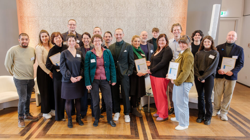 Vertreter verschiedener Kölner Unternehmen (z.B. Jutta Kirberg von Kirberg Catering) bei einer Gemeinwohl-Ökonomie-Veranstaltung.